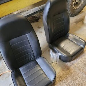 CJ/YJ front seats